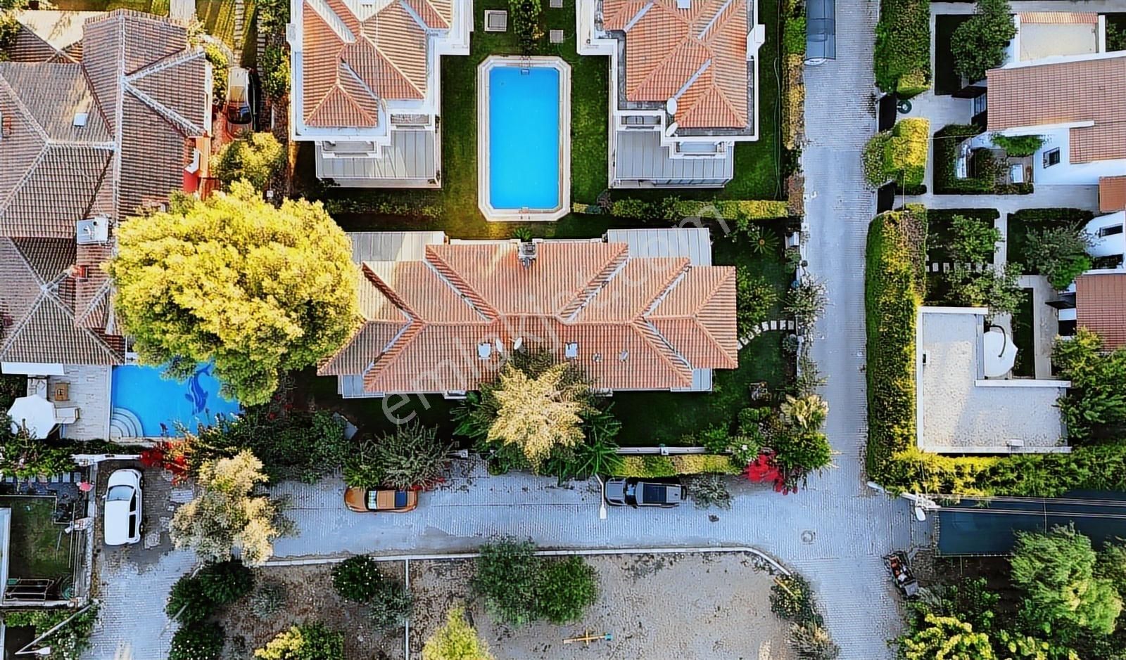 Çeşme Alaçatı Çamlıkyol - Muhteşem Konumda Satılık Lüks Villa - Görsel 12