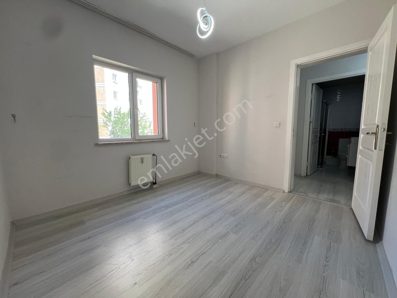 ▄▄▀▀jet Emlak'tan Edremit'te Doğalgazlı Asansörlü 2+1 Daire - Görsel 11
