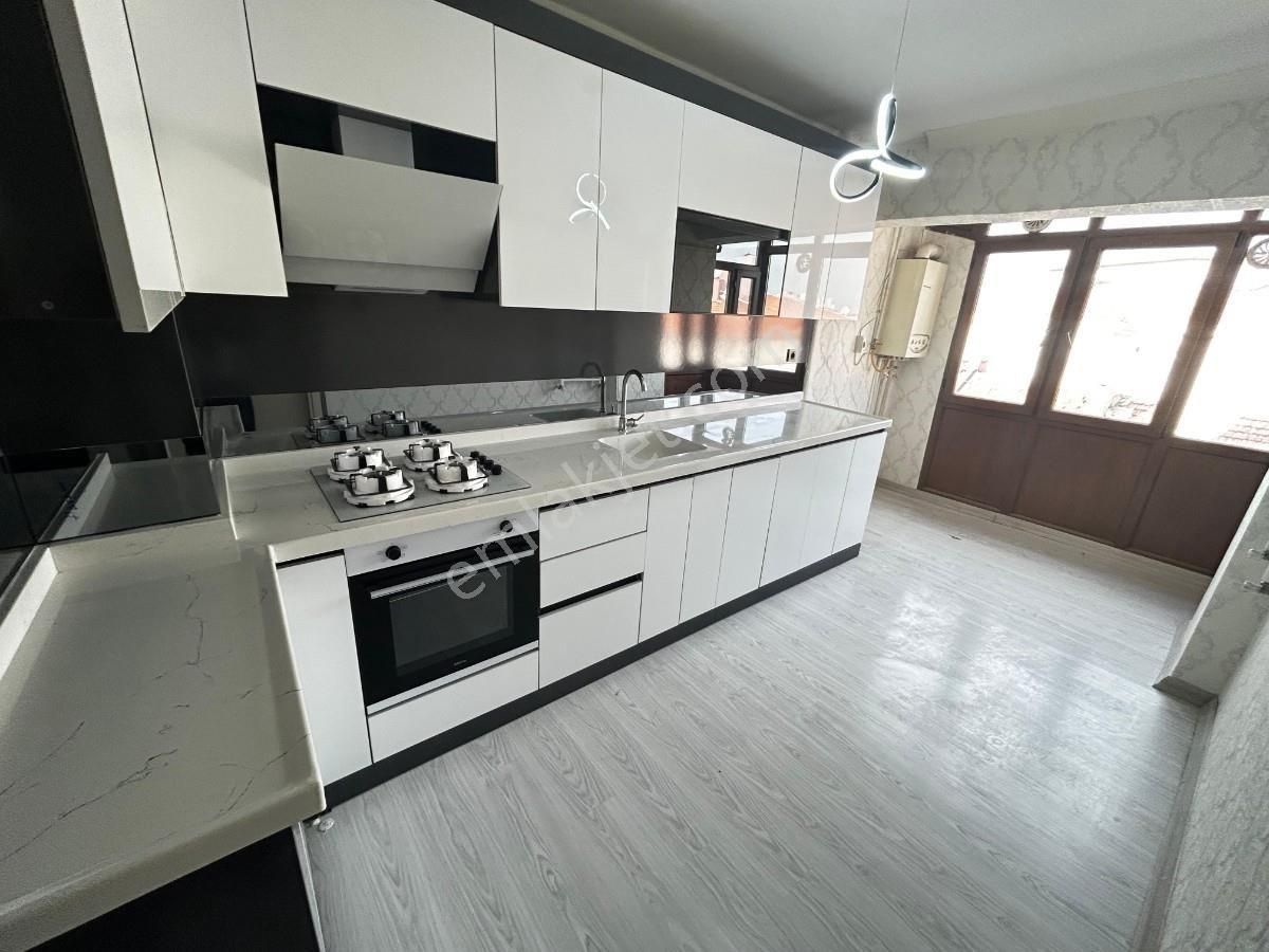 Sincan Atatürk Mah 3+1 Cadde Üzerinde Full Yapılı Kilerli Daire - Görsel 23