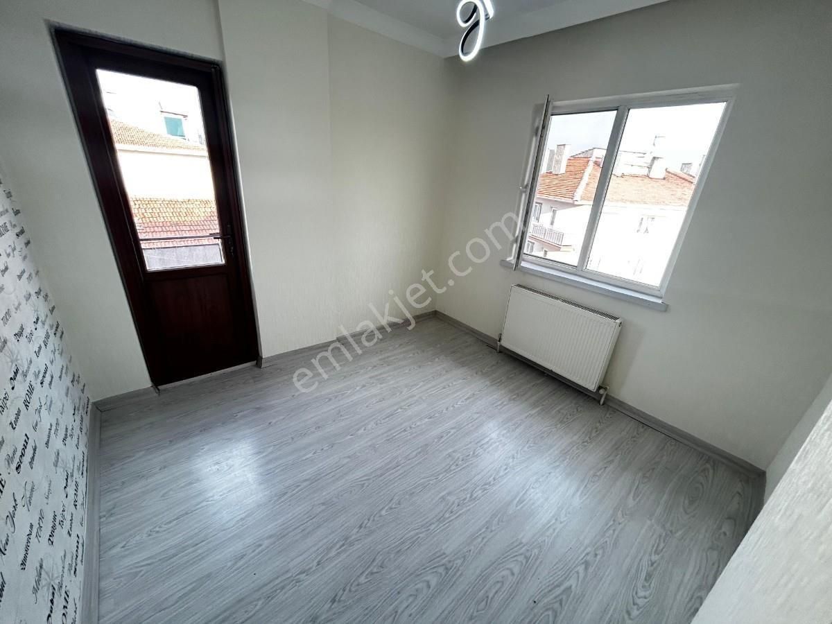 Sincan Atatürk Mah 3+1 Cadde Üzerinde Full Yapılı Kilerli Daire - Görsel 12