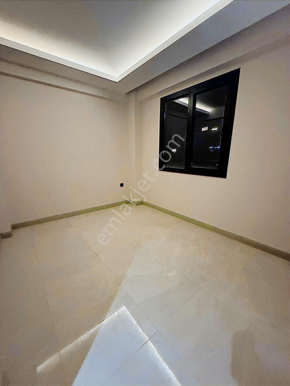 Karahasanlı Mahallesinde Kiralık 2+1 Apart Daire - Görsel 23