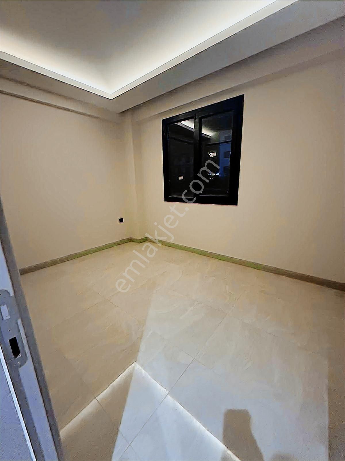 Karahasanlı Mahallesinde Kiralık 2+1 Apart Daire - Görsel 7