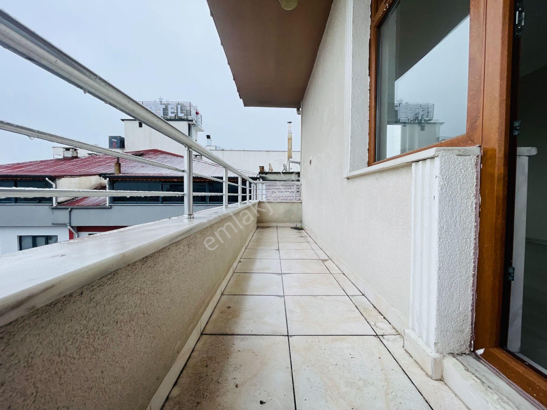 Güven'den Yıldızkent'te Cadde Üzernde Ön Cephe 2+1 Kiralık Daire - Görsel 13