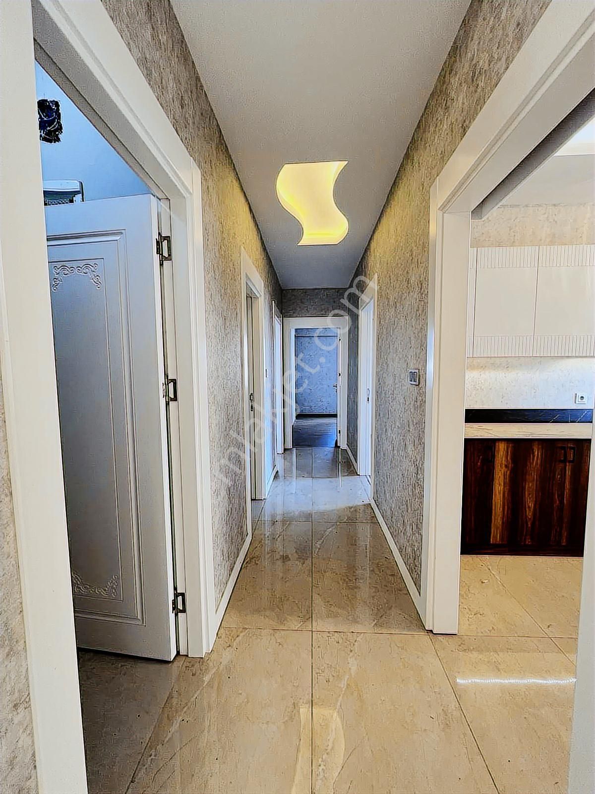 Konumdan Karataş Merkezde Ultra Lüks 3+1 Satılık Daire - Görsel 22