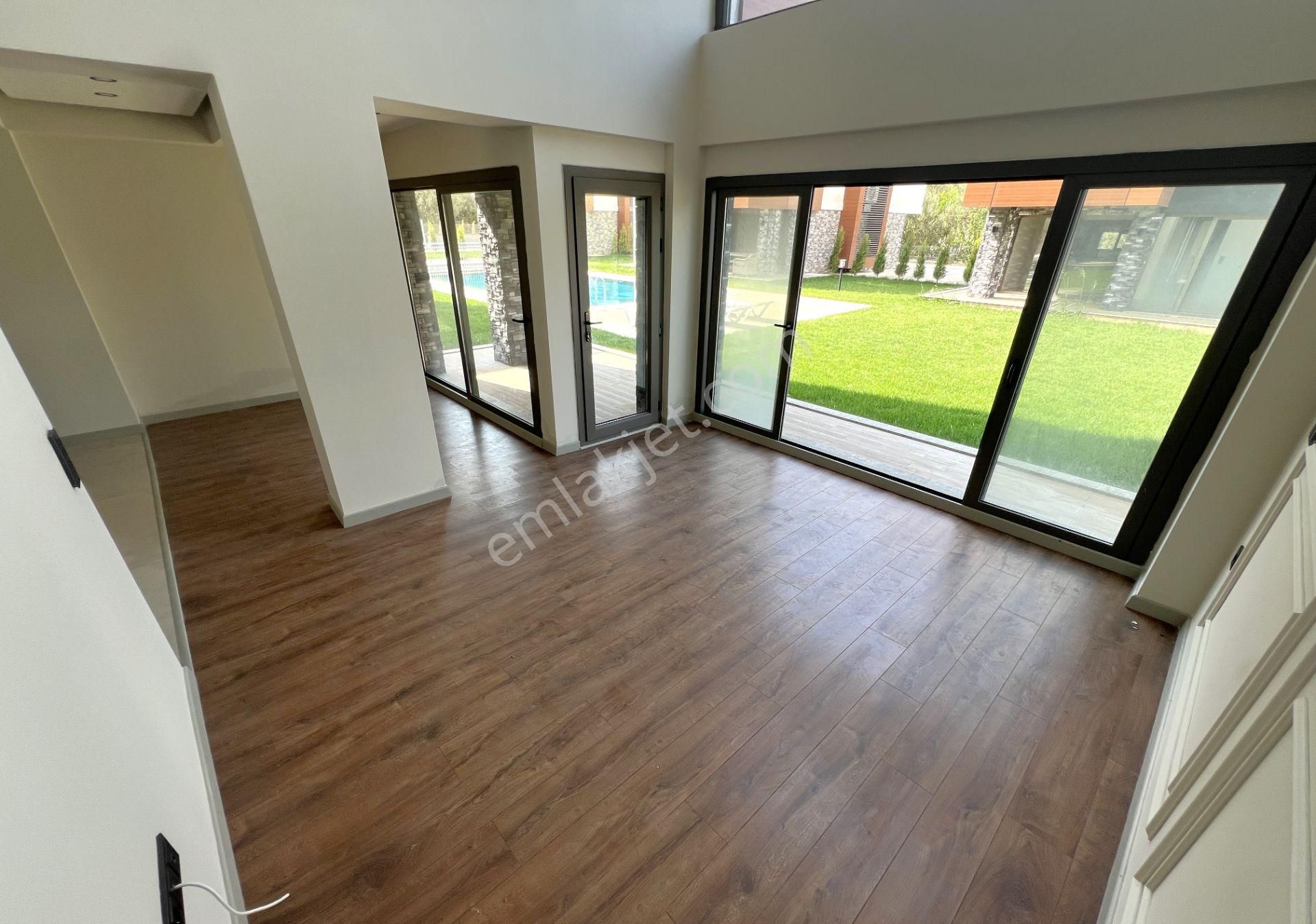 ▓jet'ten Gürede Tasarım Harikası Hayallerinizdeki 4+1 Loft Villa - Görsel 7