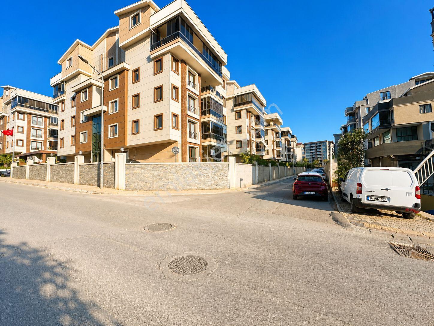 Sahibinden Balat Koçakkent 1 Sitesinde Boş 3+1 Satılık Daire - Görsel 2