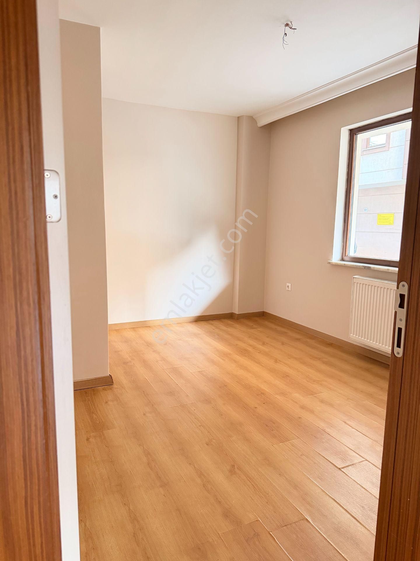 Sahibinden Balat Koçakkent 1 Sitesinde Boş 3+1 Satılık Daire - Görsel 7