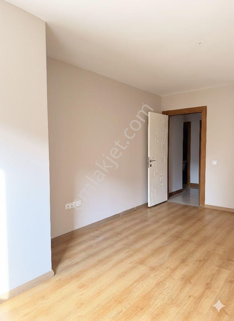 Sahibinden Balat Koçakkent 1 Sitesinde Boş 3+1 Satılık Daire - Görsel 10