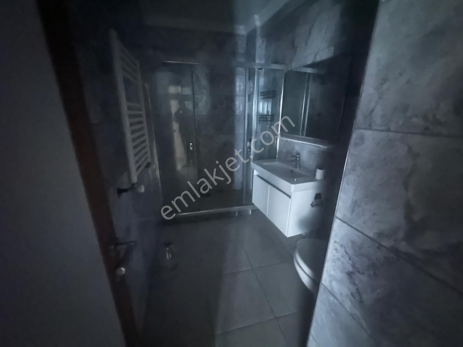Çeliktepe'de Metroya 7dk, 2+1,75 M2, Temiz, Dubleks Daire - Görsel 8
