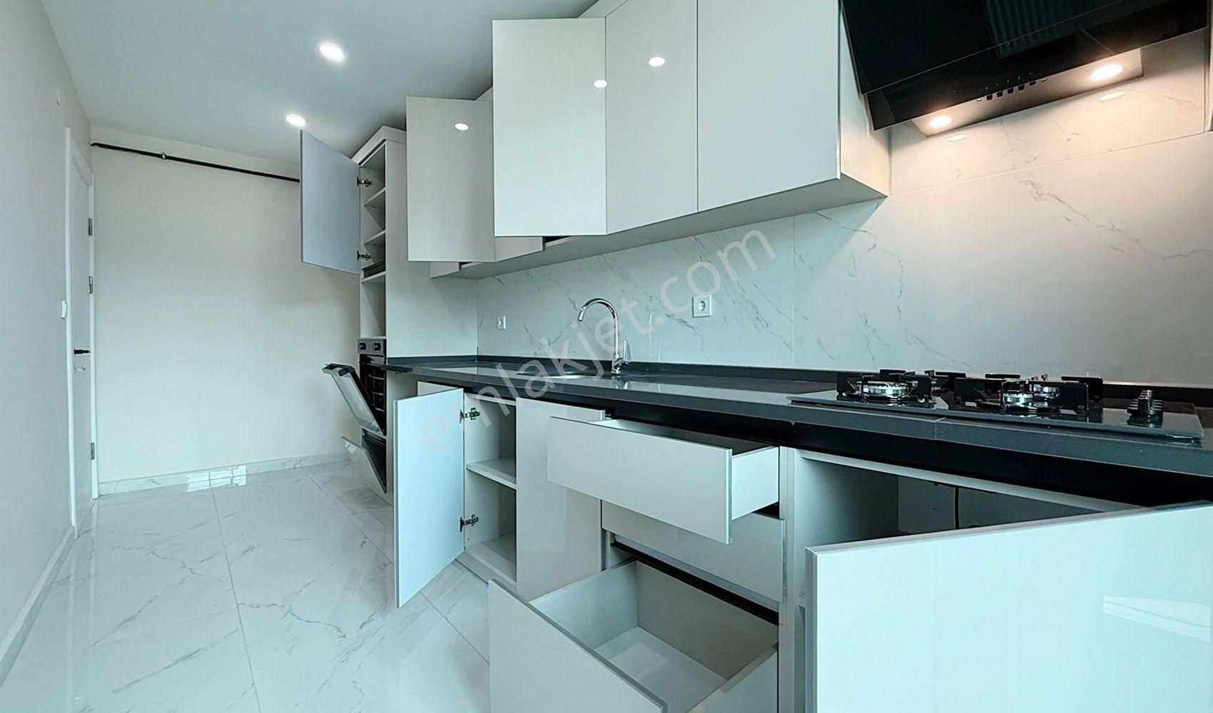 Weal World' Den İki Kat Otoparklı Site De, 3+1, 144 M2, Sıfır Mükemmel Daire ... - Görsel 15