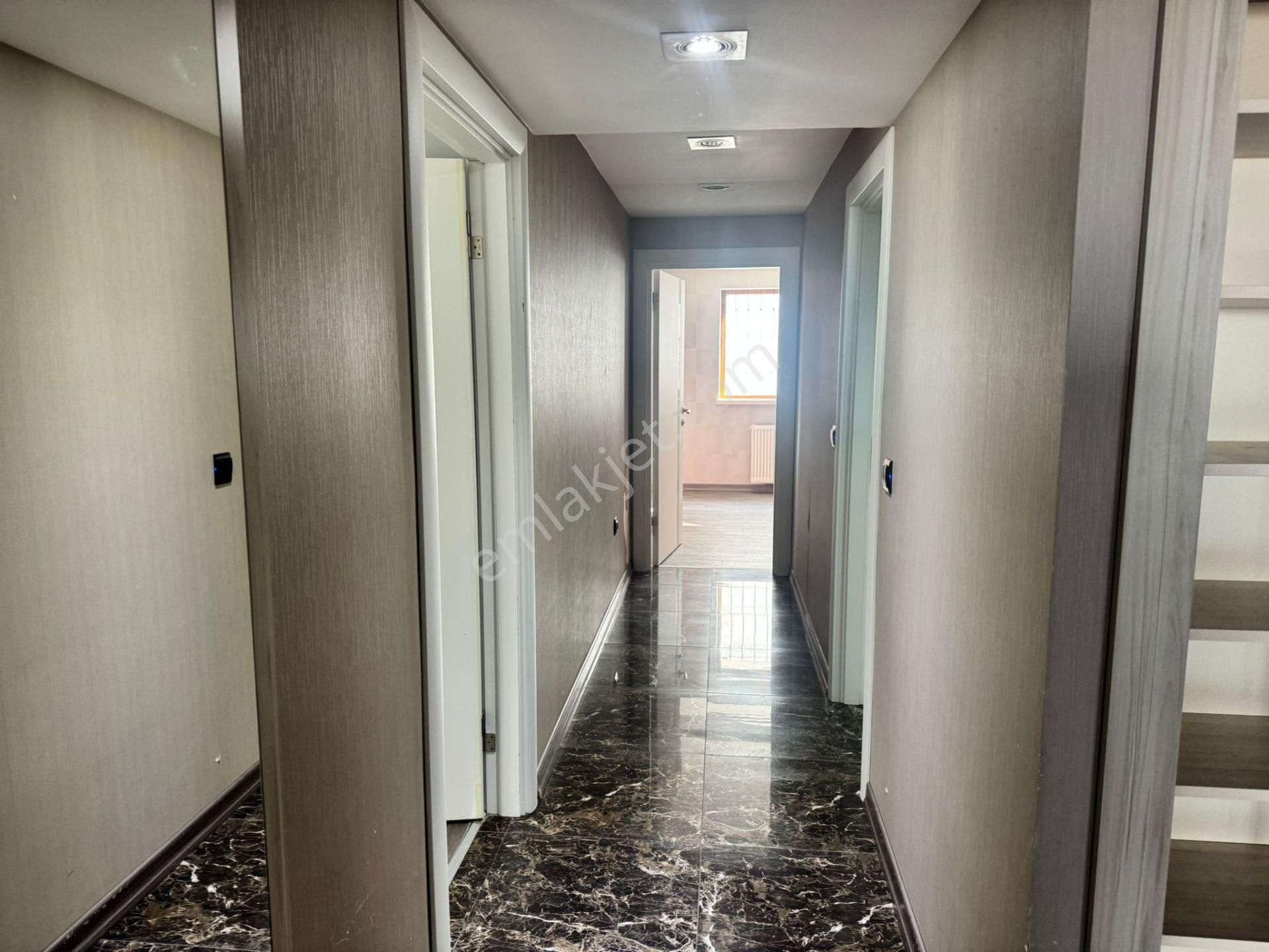 Kırkkonaklarda Kiralık Lüks Daire - Görsel 15