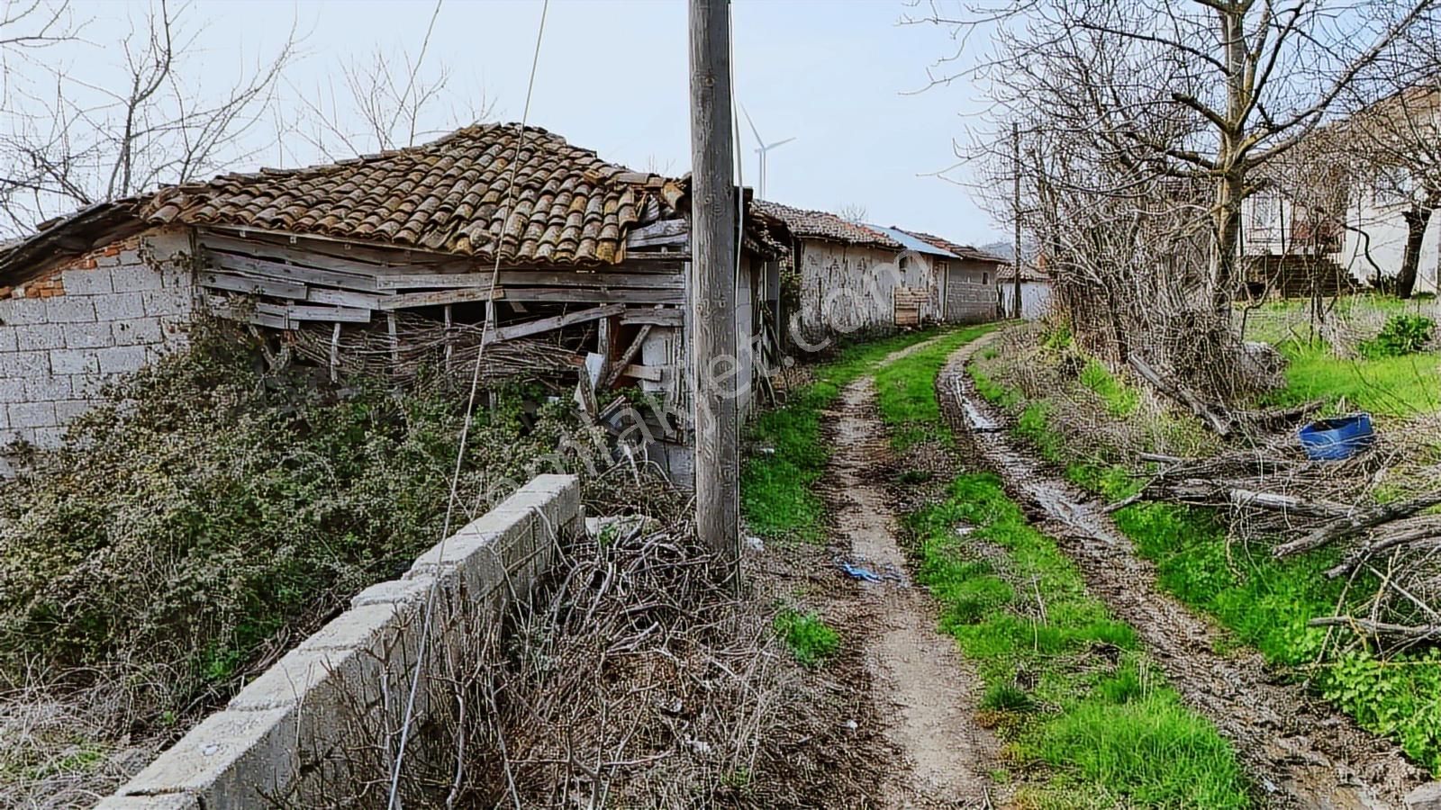 1.400 M2 Müstakil Köy Evi, Arsa 2 Kat %40 İmarlı Gönen Çakmak'ta - Görsel 12