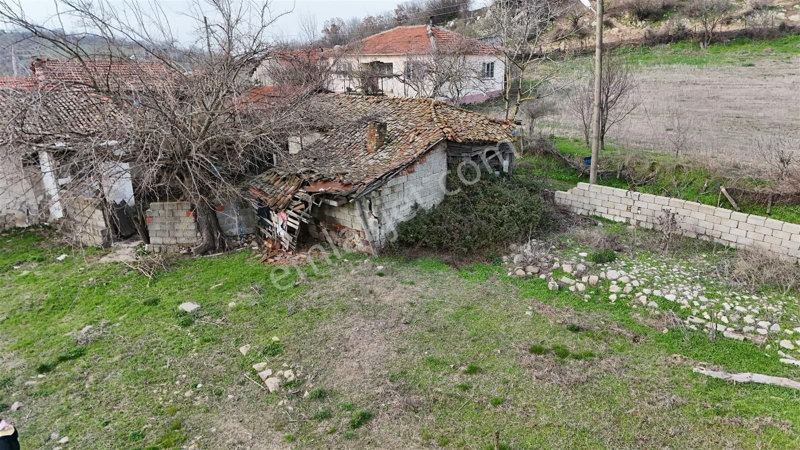 1.400 M2 Müstakil Köy Evi, Arsa 2 Kat %40 İmarlı Gönen Çakmak'ta - Görsel 3