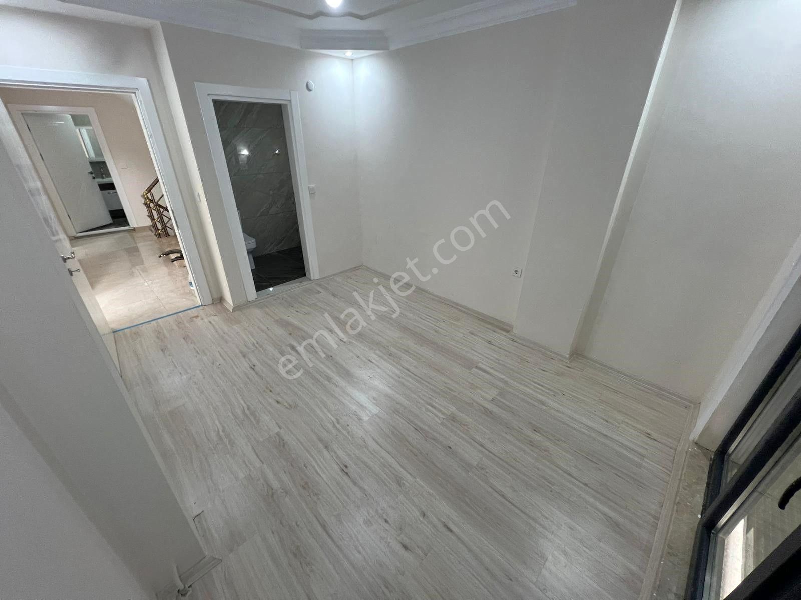 ▀▄▀▄jet Emlak'tan Oksijen Deposu Güre'de Şık Tasarımlı 3+1 Villa - Görsel 24
