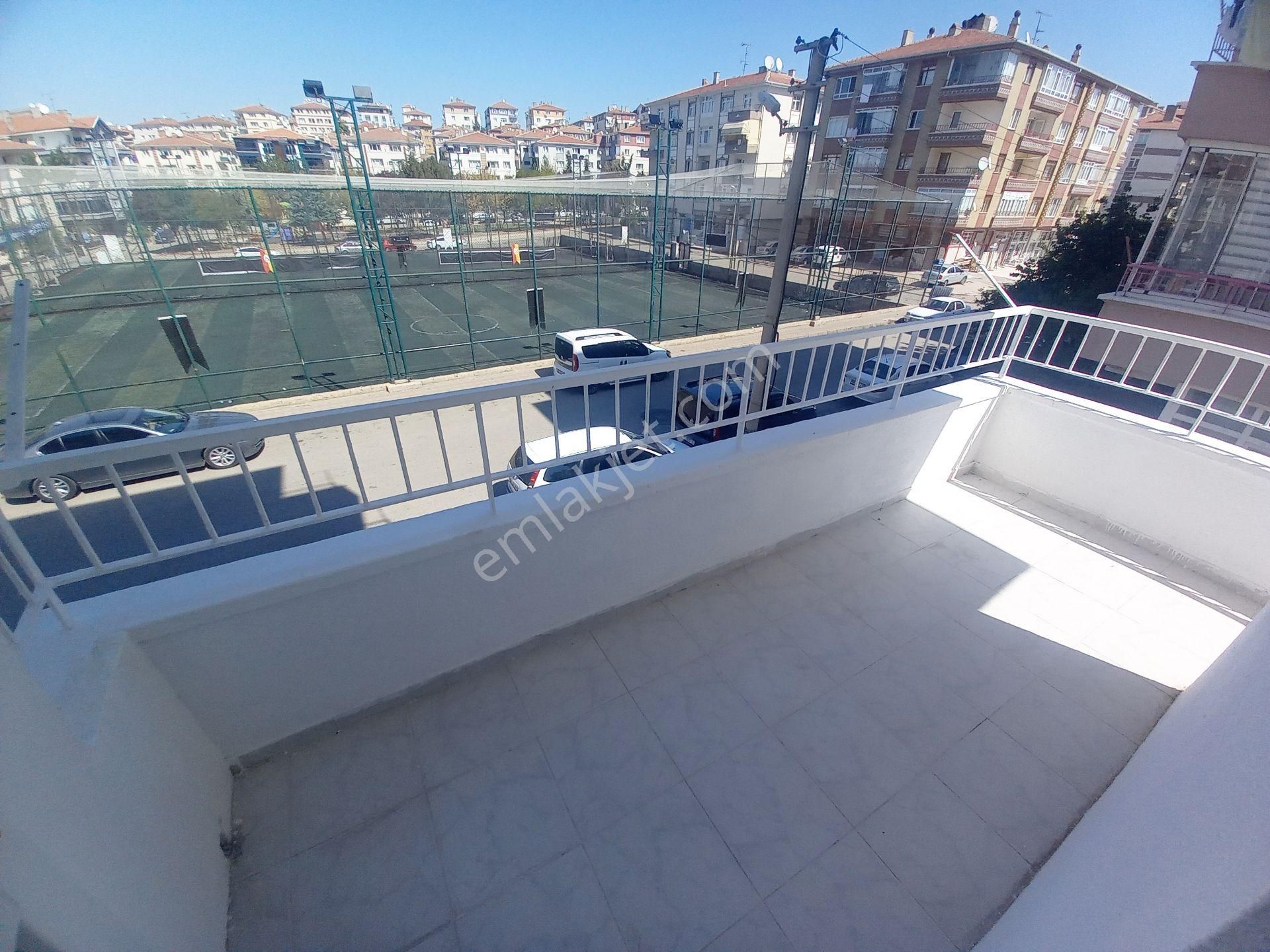 Elif Gayrimenkulden Andiçen Mahallesinde Ara Kat Ön Cephe Satılık 3+1 Daire - Görsel 22