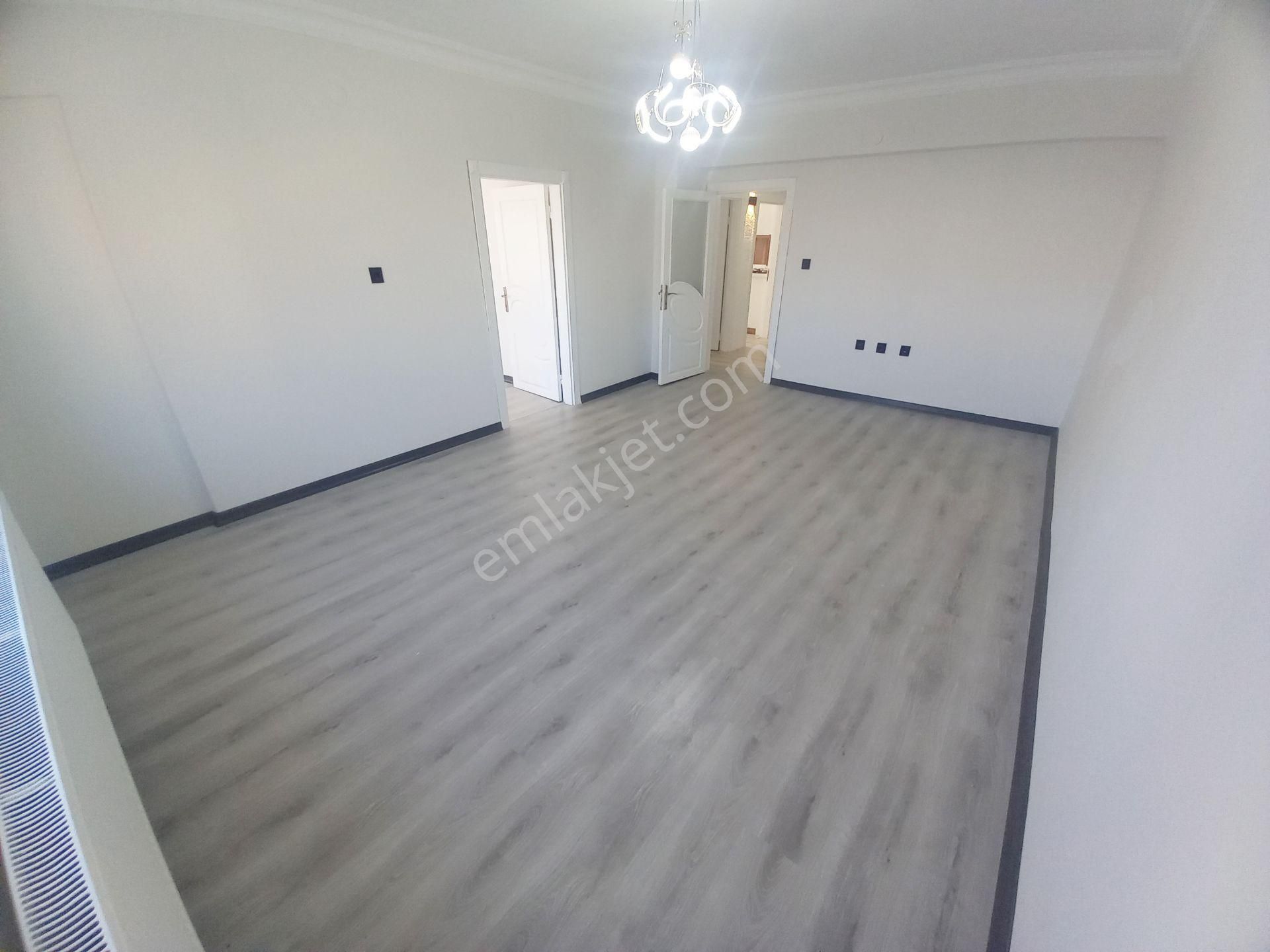 Elif Gayrimenkulden Andiçen Mahallesinde Ara Kat Ön Cephe Satılık 3+1 Daire - Görsel 7