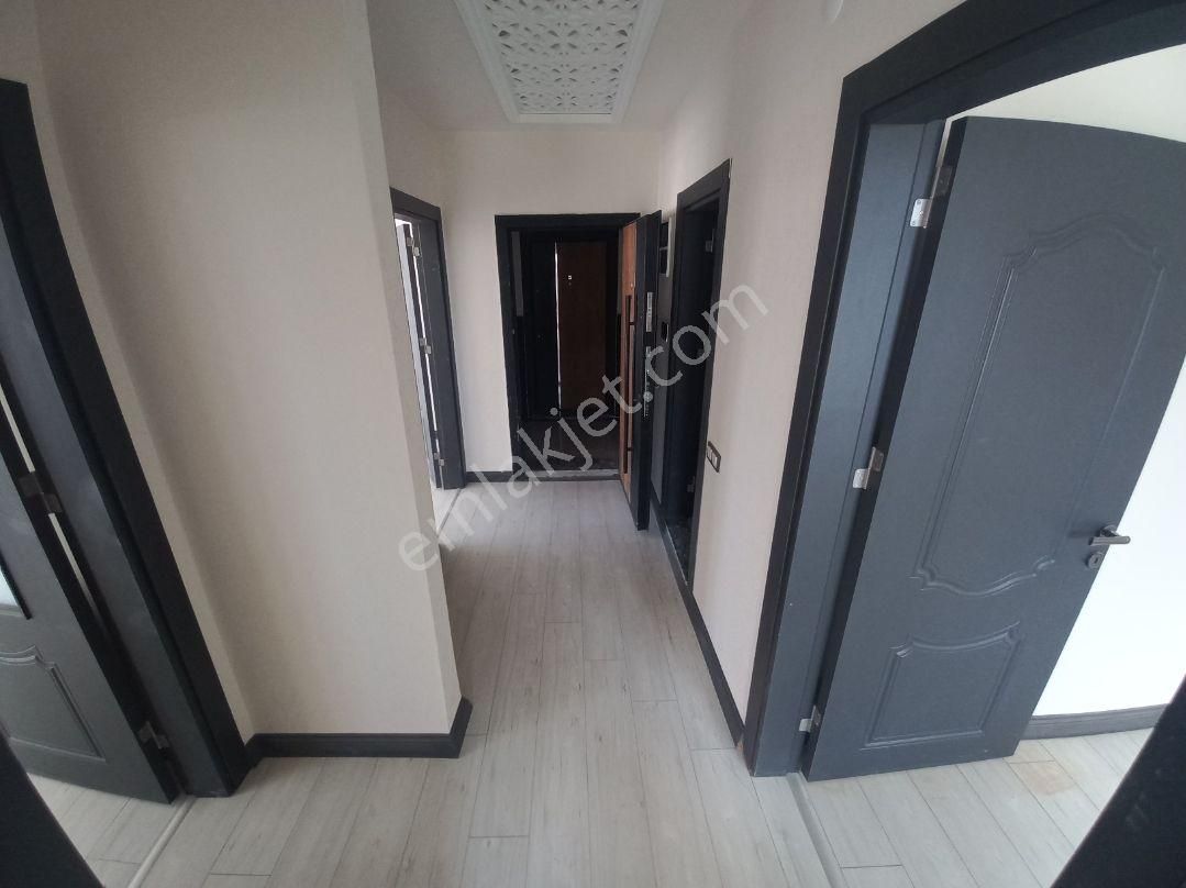 Didim'de Havuzlu Sitede Satılık Asansörlü 2+1 Daire - Görsel 6