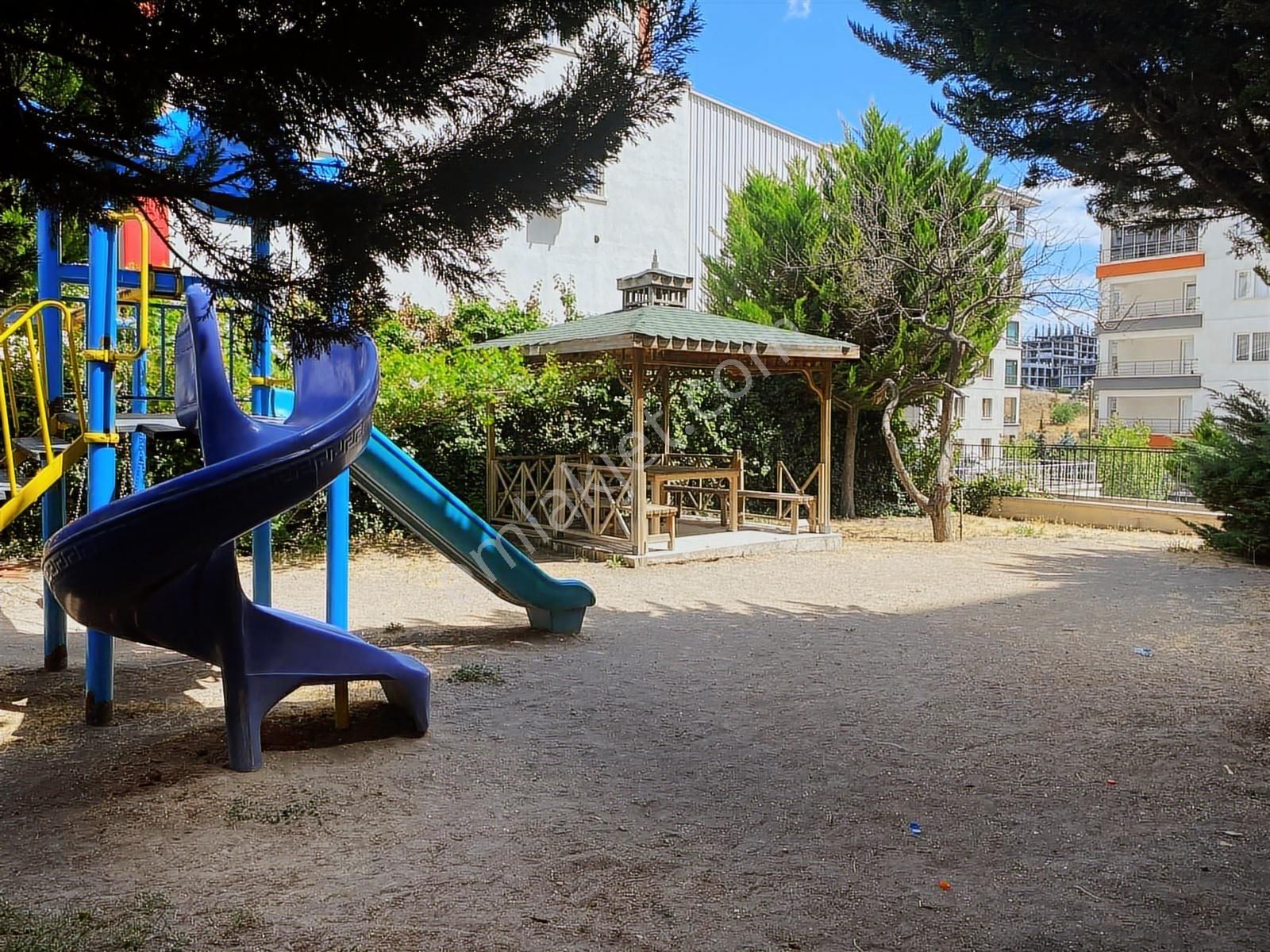 Mehmet Akif Ersoy Cadde Üzeri Satılık 3+1 Daire - Görsel 6