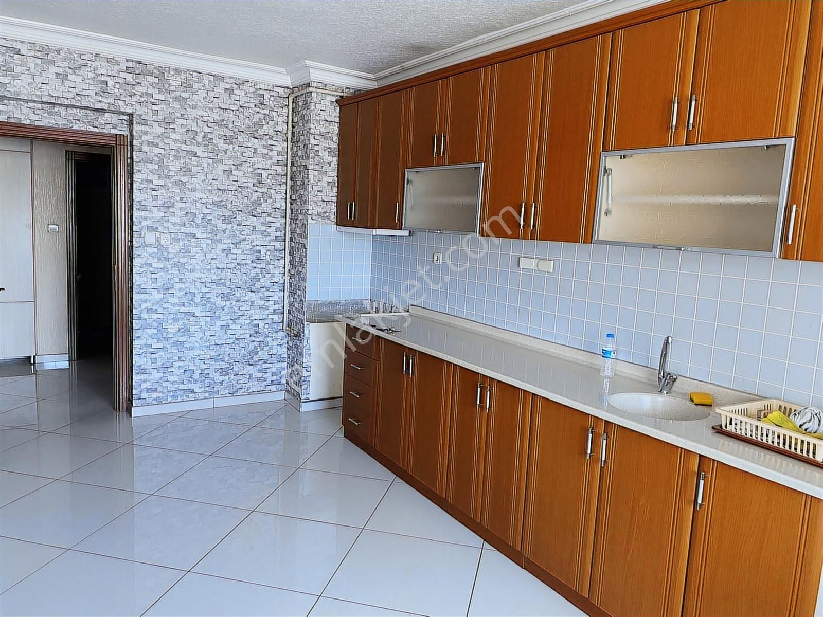 Mehmet Akif Ersoy Cadde Üzeri Satılık 3+1 Daire - Görsel 23