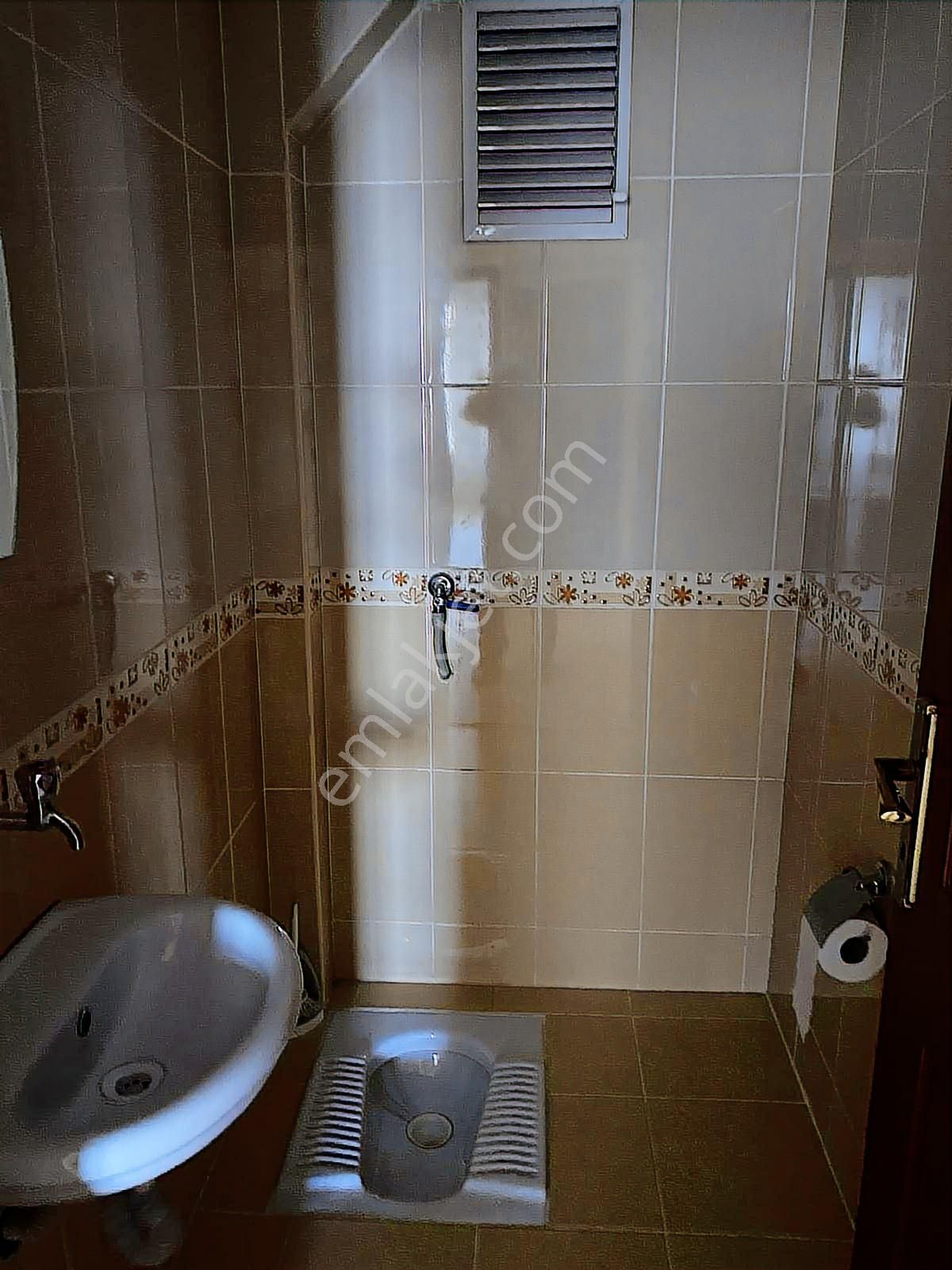 Mehmet Akif Ersoy Cadde Üzeri Satılık 3+1 Daire - Görsel 11