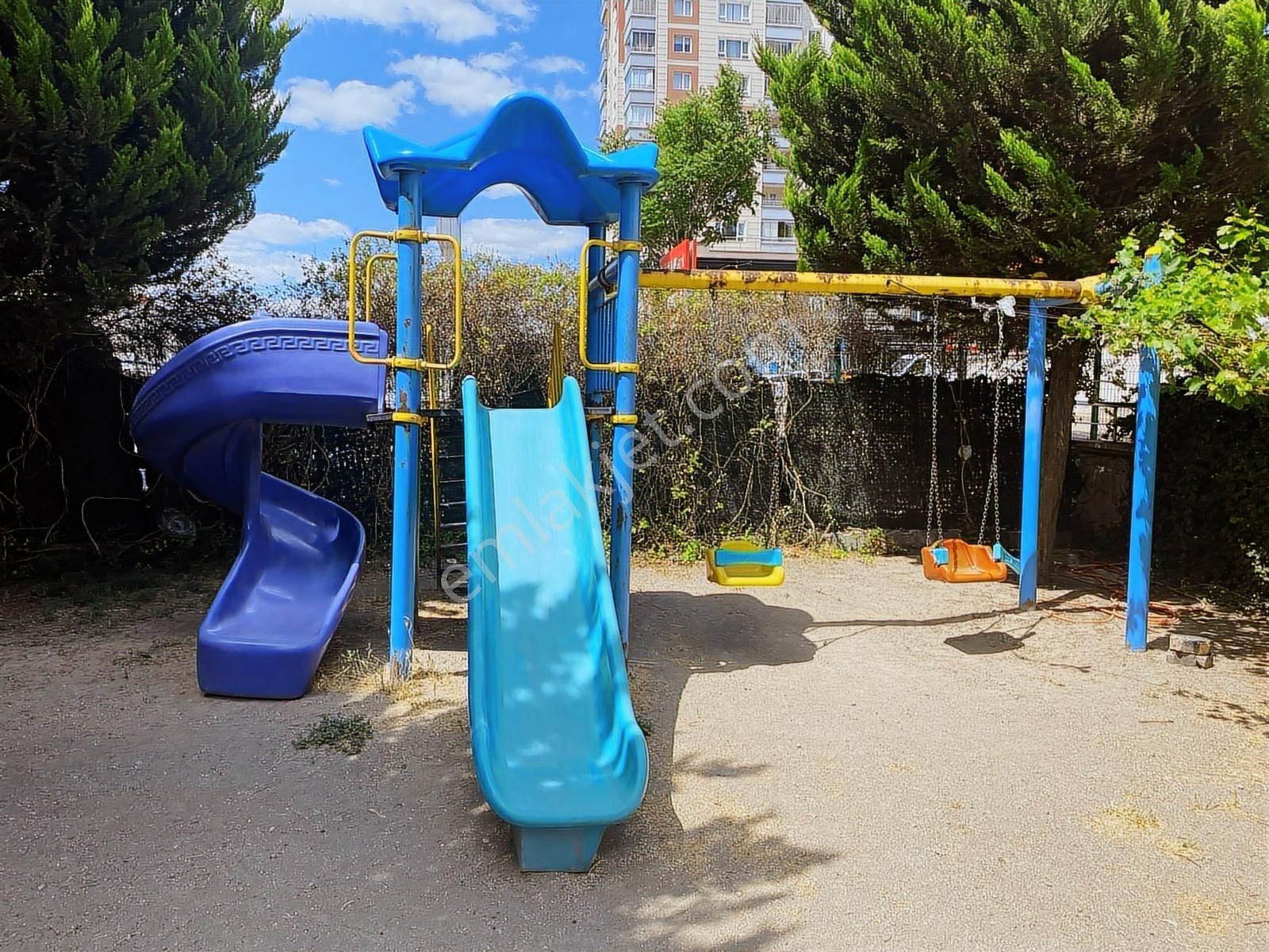 Mehmet Akif Ersoy Cadde Üzeri Satılık 3+1 Daire - Görsel 3