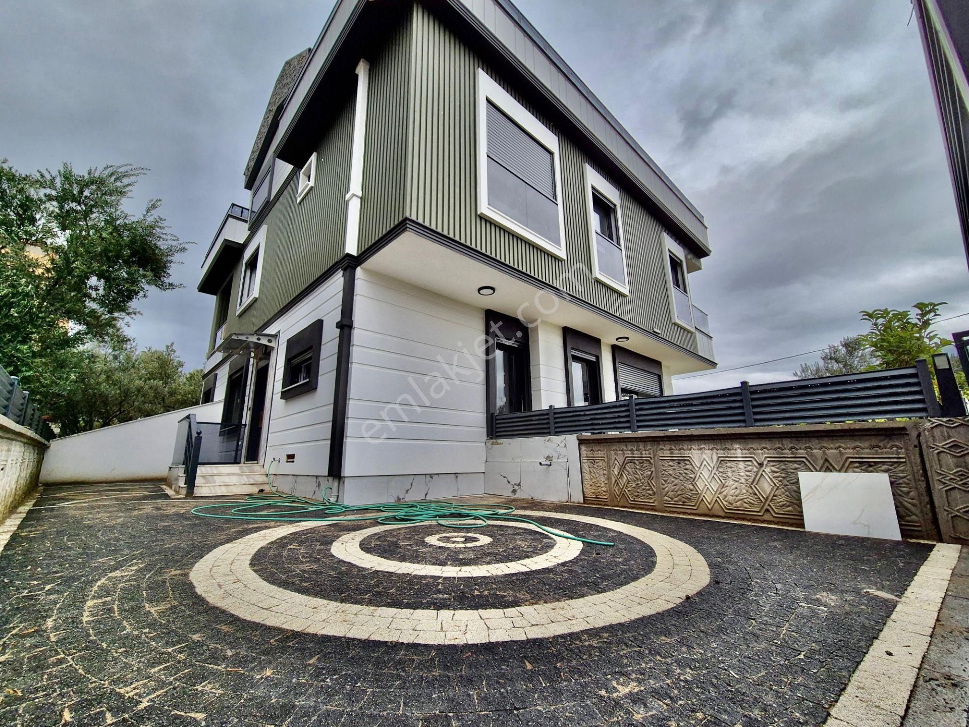 ▓karabuluttan▓yatırım & Doğanın İçindeki Huzurlu Yaşam 5+1 Villa - Görsel 33