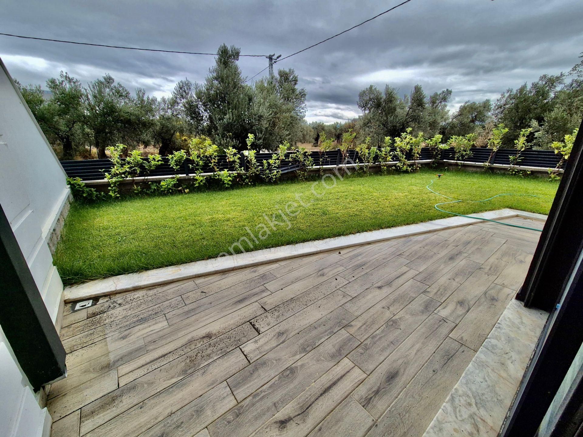 ▓karabuluttan▓yatırım & Doğanın İçindeki Huzurlu Yaşam 5+1 Villa - Görsel 21