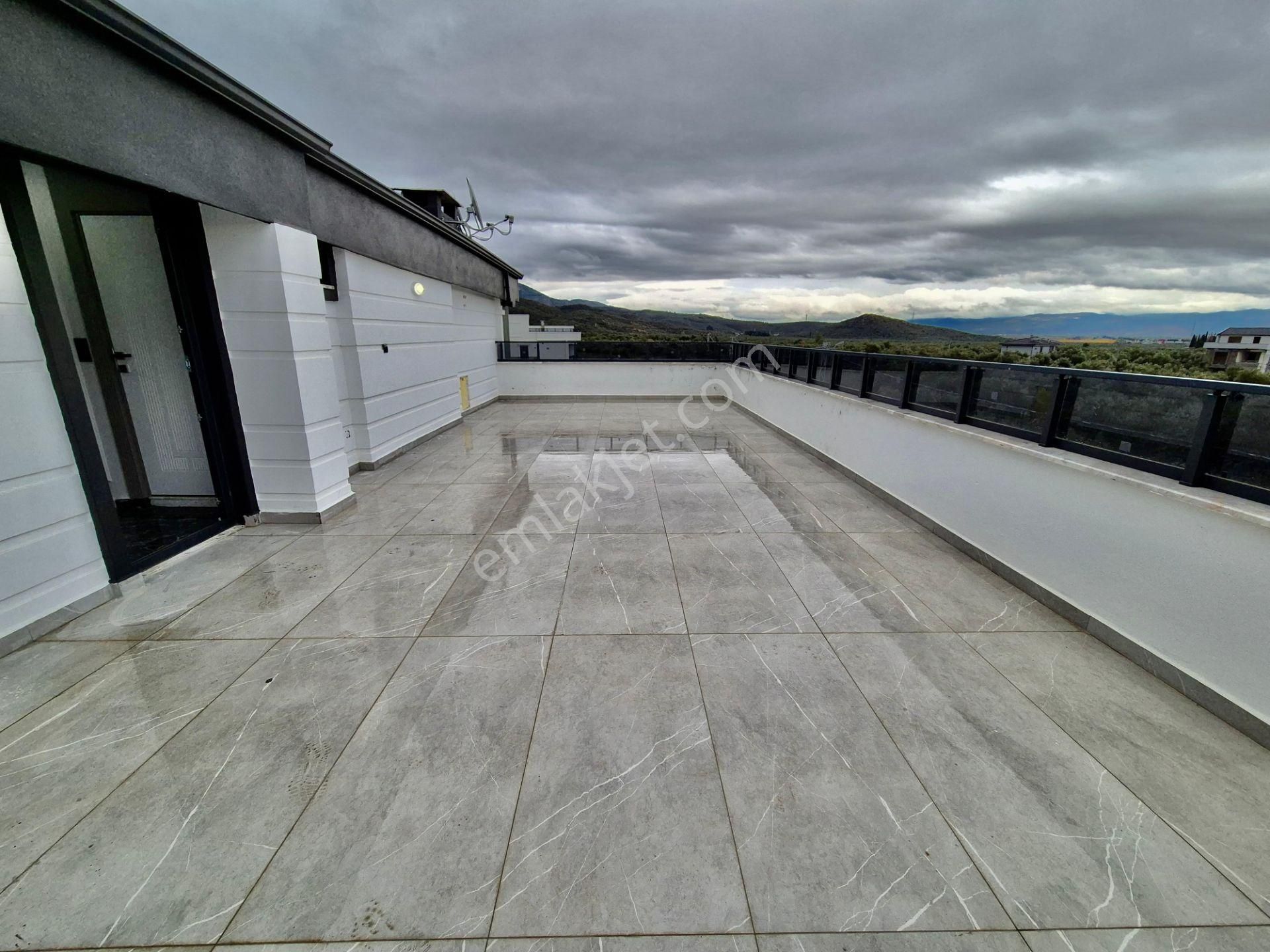 ▓karabuluttan▓yatırım & Doğanın İçindeki Huzurlu Yaşam 5+1 Villa - Görsel 10