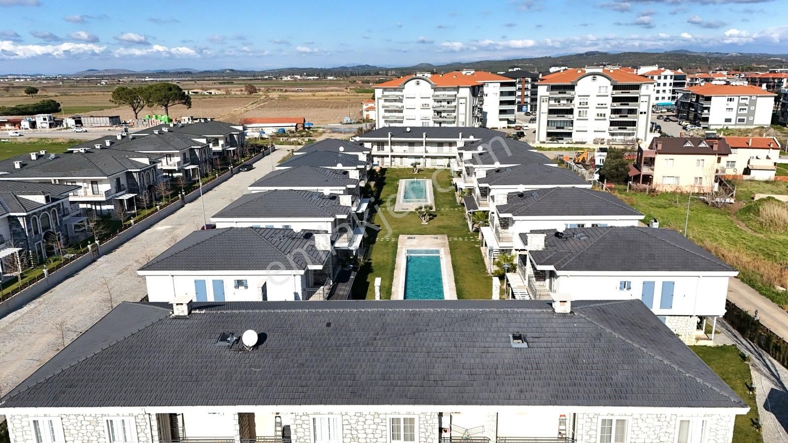 Altınova'da Siberlife'da Eşyalı Bahçe Katı Premium 2+1 Daire - Görsel 10