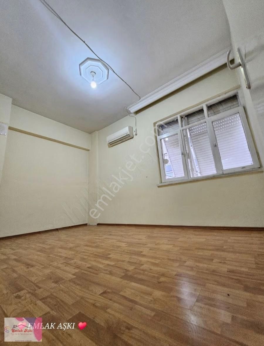 Emlak Aşkı Güvencesiyle Dokuma Özgürlük Yol Cepheli Önü Açık - Görsel 19