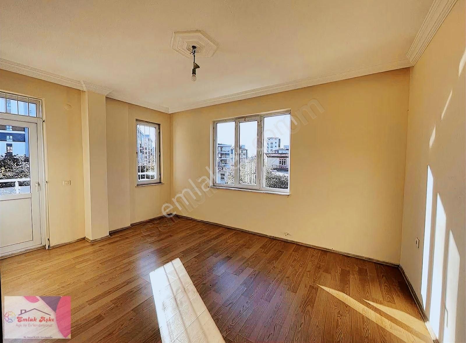 Kepez Devlet Hastanesi Karşısı 3+1 Arakat