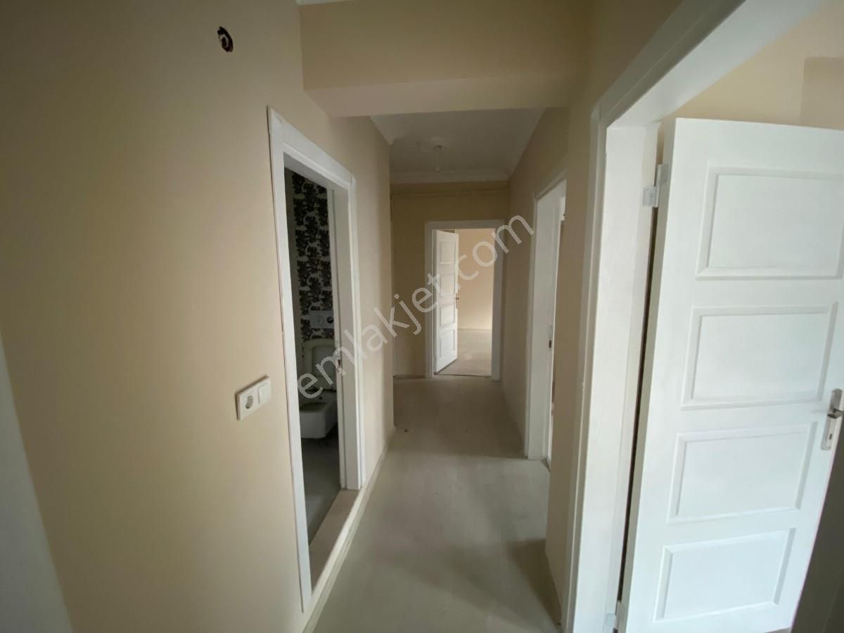 Sapanca Rüstempaşada Arakat Siteiçi Göle Yakın 2+1 Satılık Daire - Görsel 20