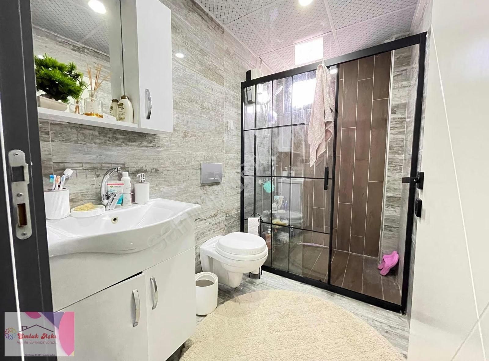 Cadde Üstü. Arakat - Görsel 26