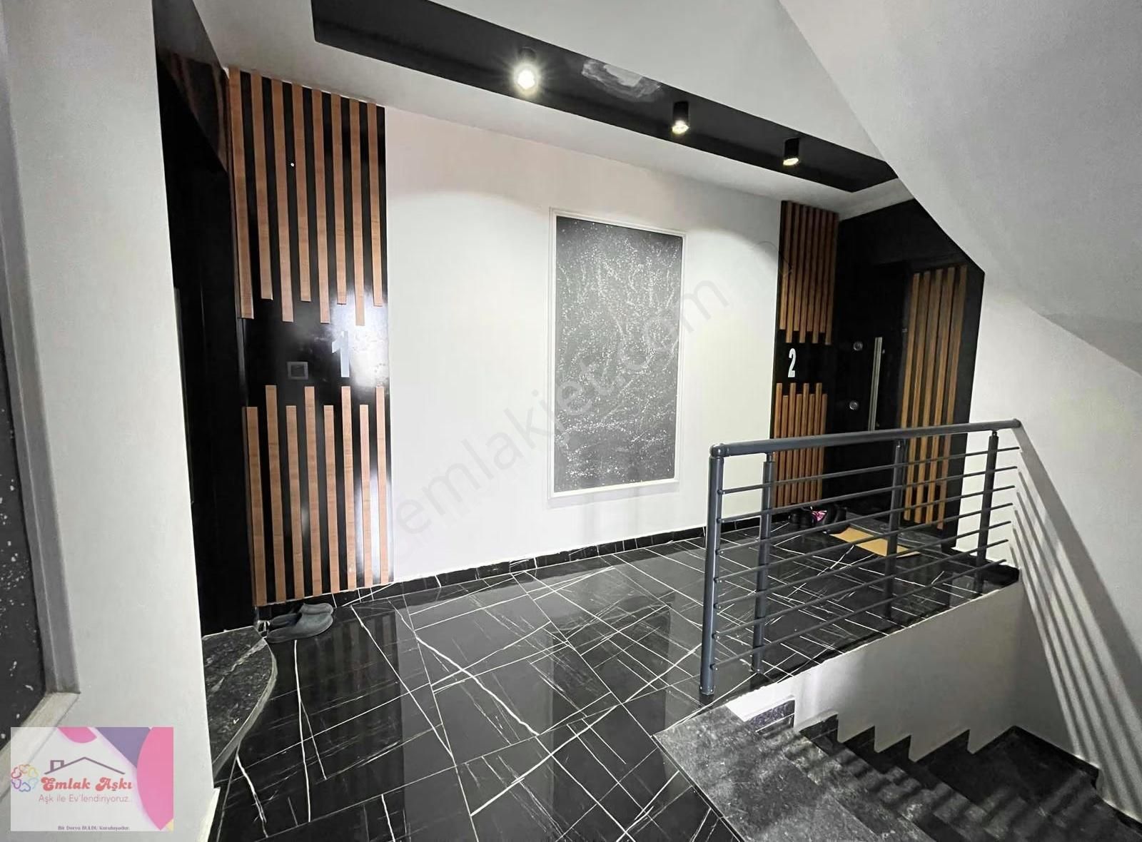 Cadde Üstü. Arakat - Görsel 21