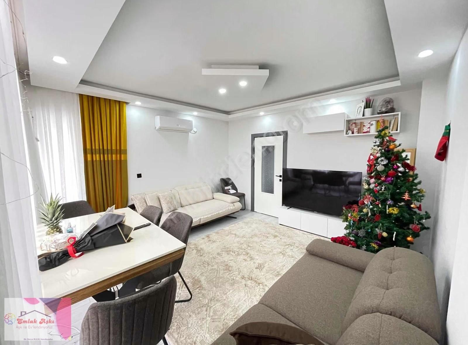 Cadde Üstü. Arakat