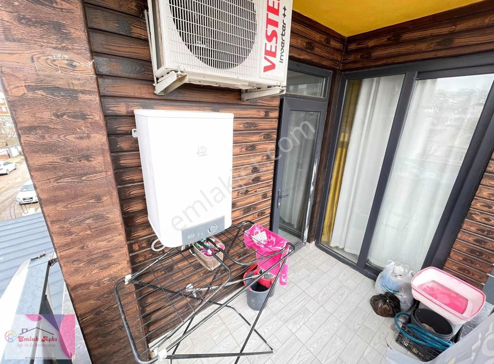 Cadde Üstü. Arakat - Görsel 23