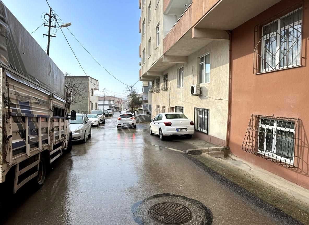 Kiralık 3+1 Daire - Geniş Ve Ferah - Abdi İpekçi Caddesine Yakın - Görsel 13