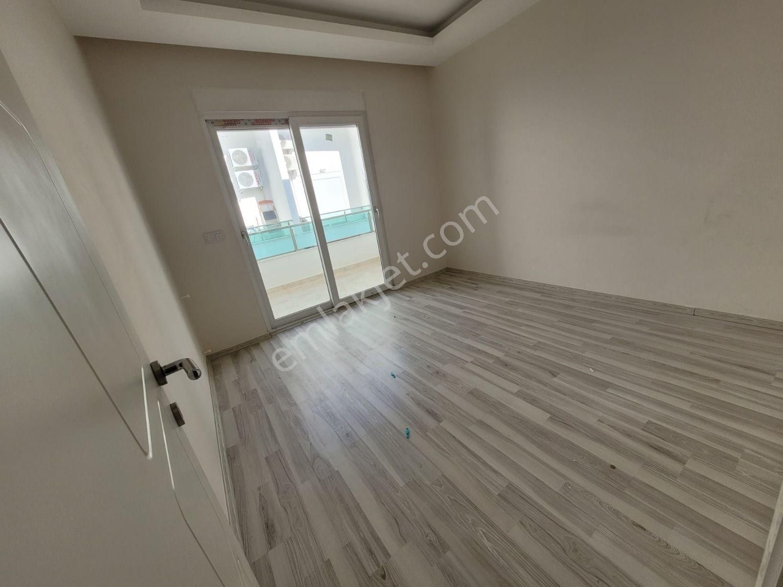 E.yücelden Konyaaltı Sarısuda Lüx Sitede 3+1 Dublex - Görsel 8