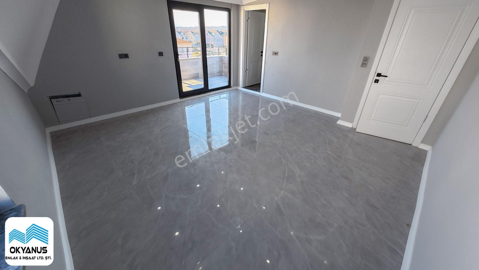 Kocaali Merkezde Ön Cephe Geniş Bahçeli 3+1 Villa - Görsel 32