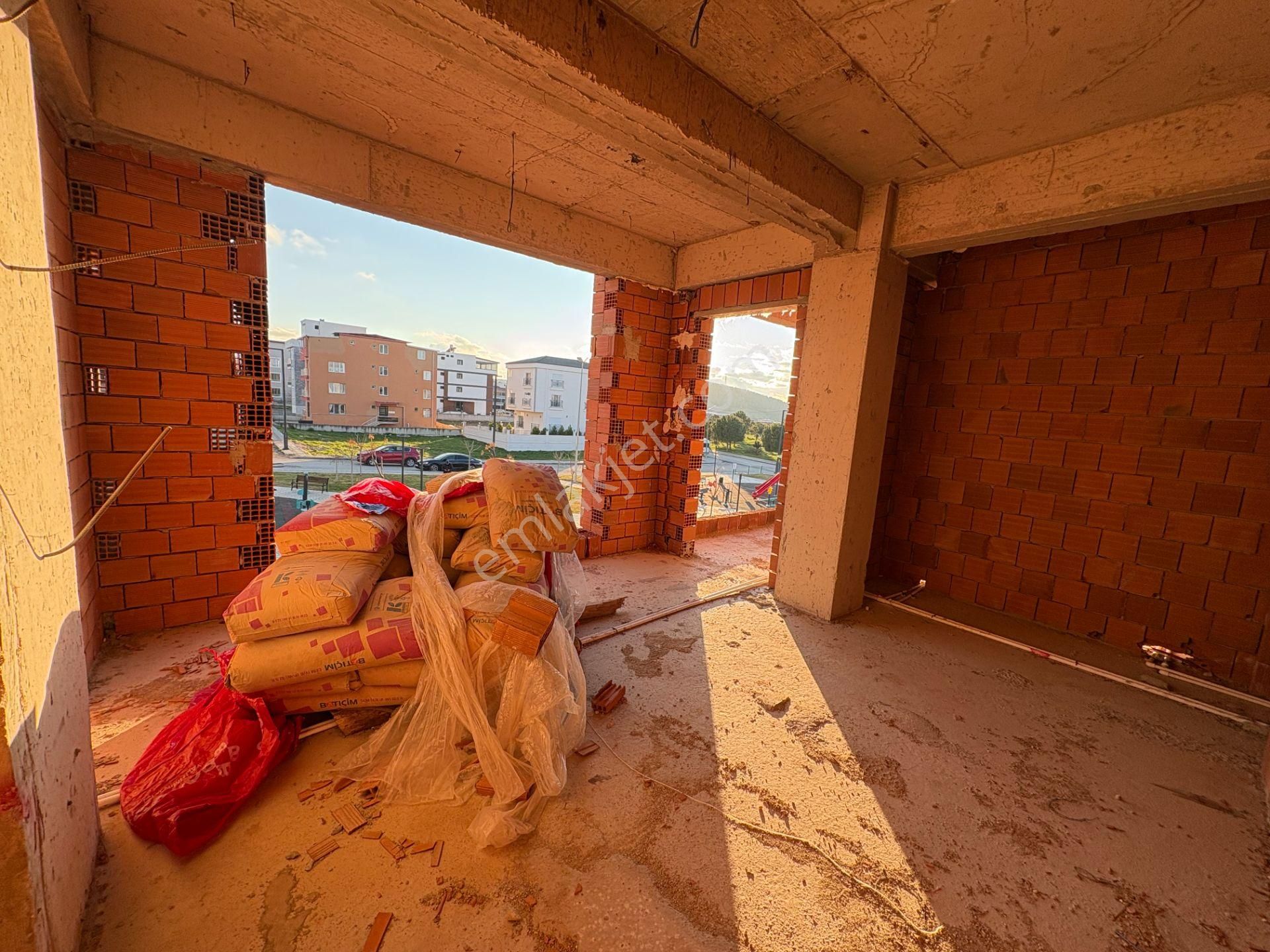 Örnekkentde 2+1 Kapalı Mutfak Ön Cephe 3 Aya Teslim Daire - Görsel 13