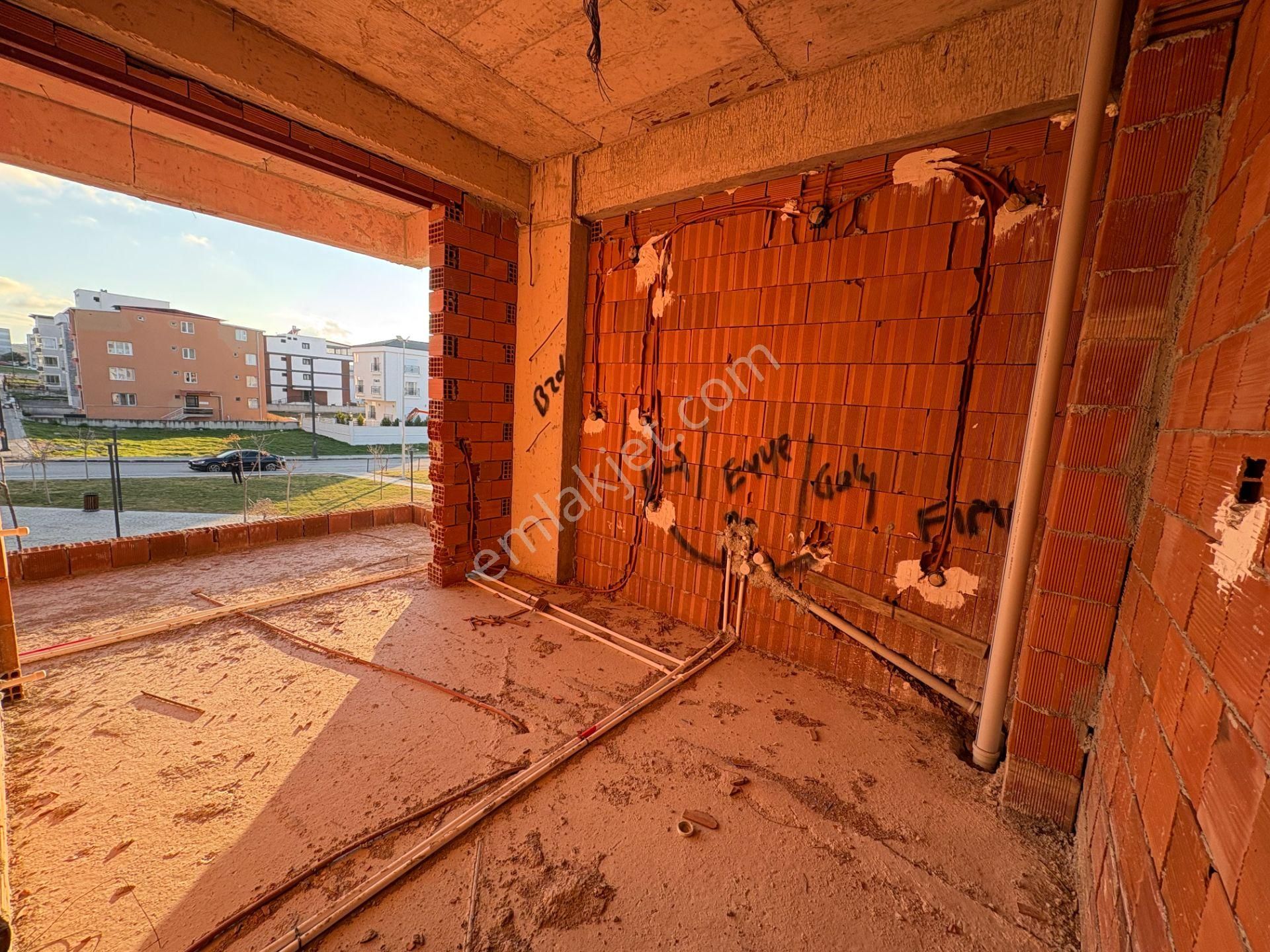 Örnekkentde 2+1 Kapalı Mutfak Ön Cephe 3 Aya Teslim Daire - Görsel 9