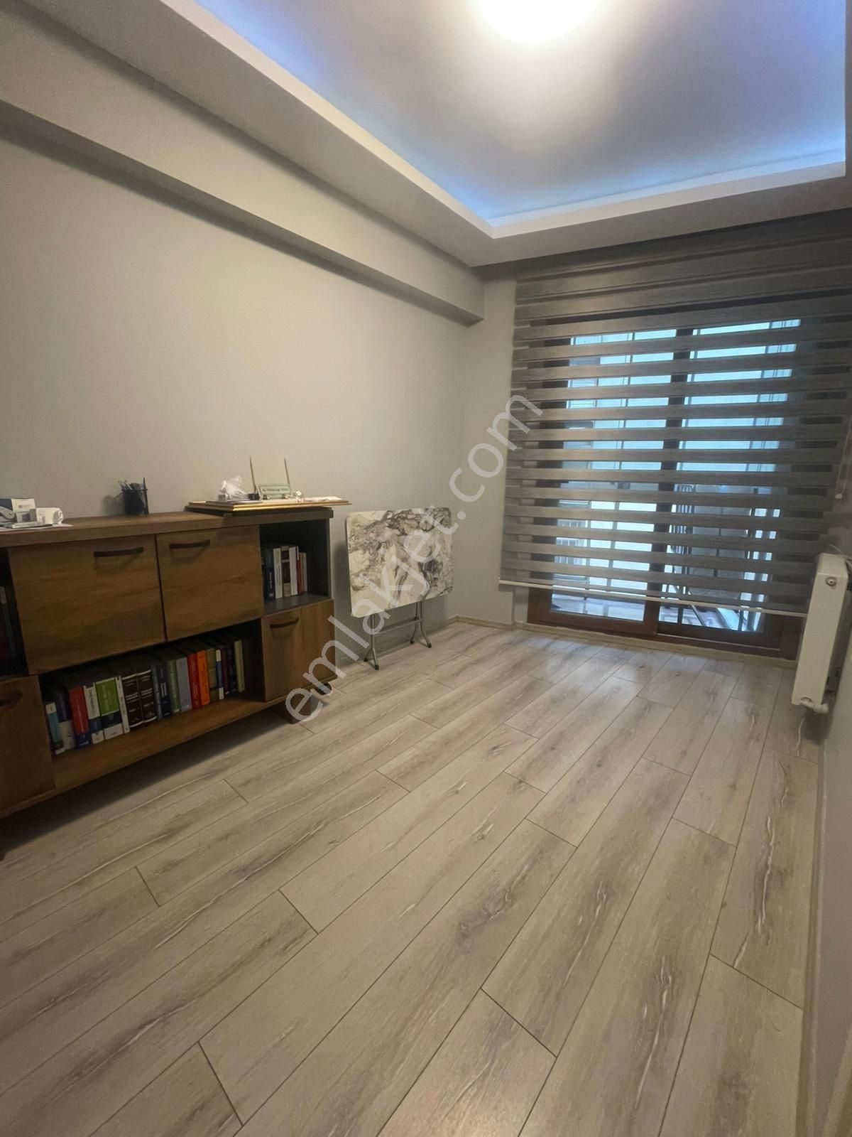 Turpa'dan Üçyol Meydan Metronun Yanı Başında 2+1 Kiralık Daire - Görsel 19