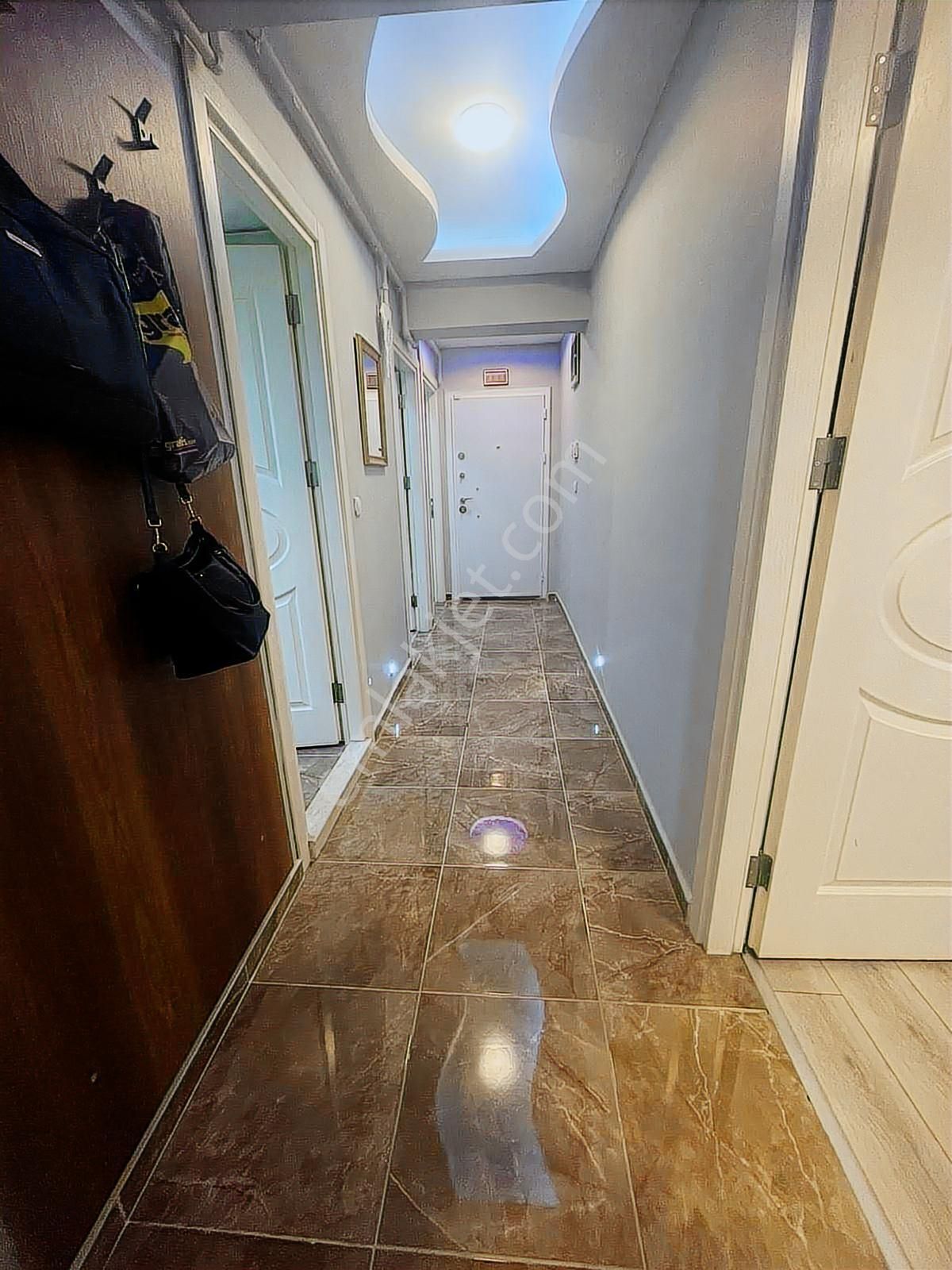 Turpa'dan Üçyol Meydan Metronun Yanı Başında 2+1 Kiralık Daire - Görsel 25