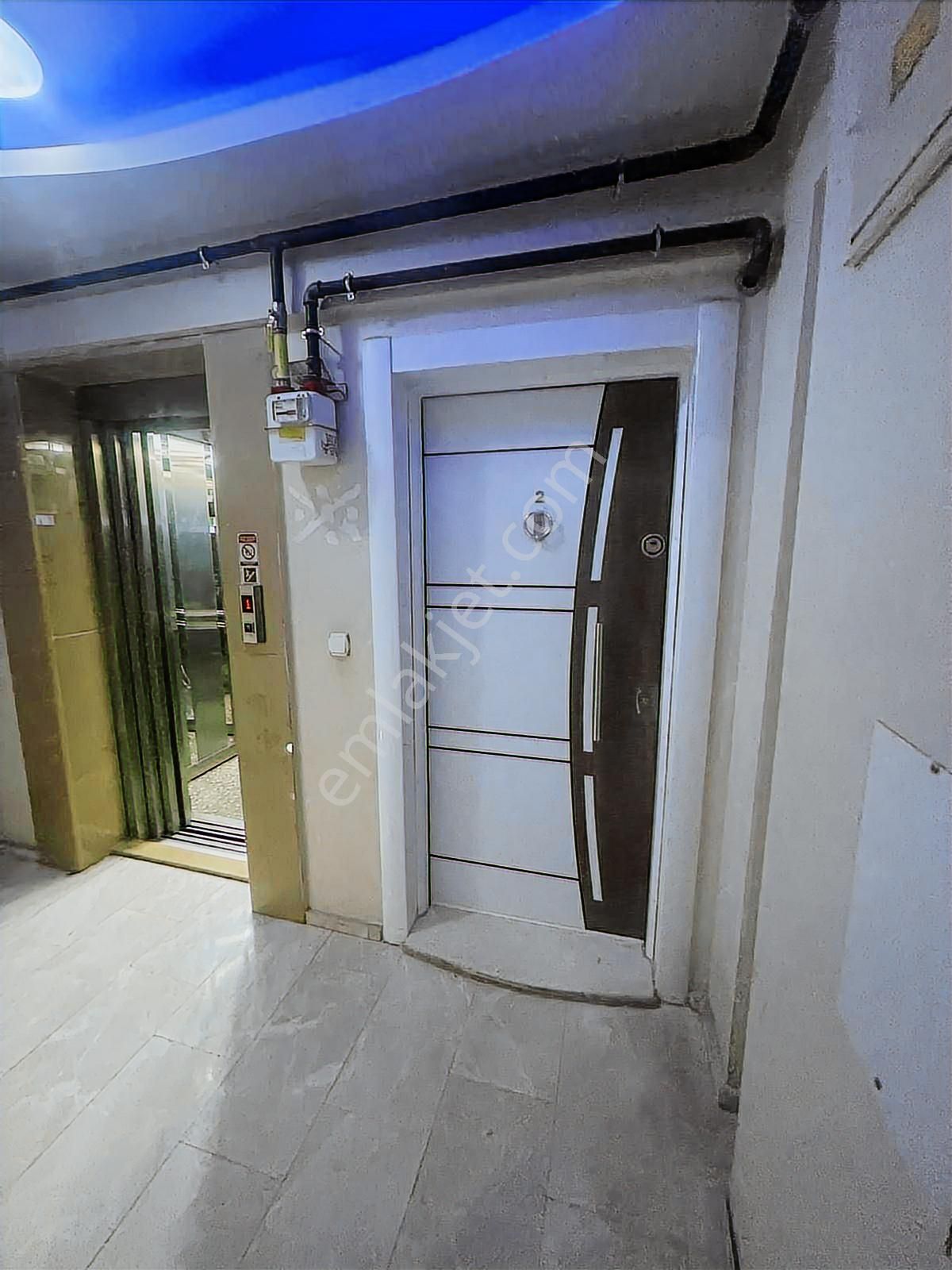 Turpa'dan Üçyol Meydan Metronun Yanı Başında 2+1 Kiralık Daire - Görsel 8