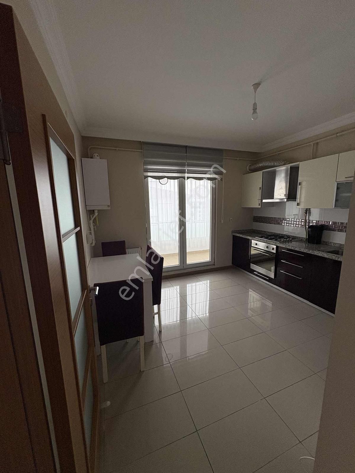 Mut Grouptan Tepede Cadde Üstü Site İçinde Kiralık 3+1 - Görsel 7