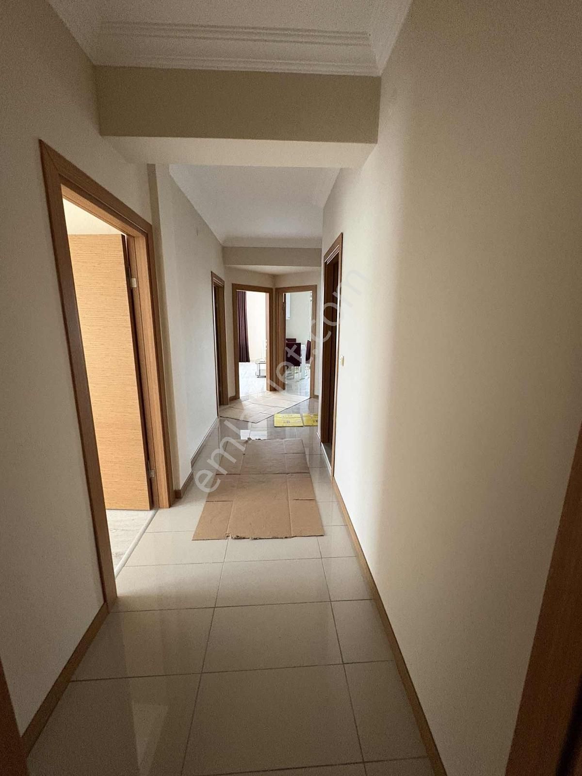 Mut Grouptan Tepede Cadde Üstü Site İçinde Kiralık 3+1 - Görsel 33