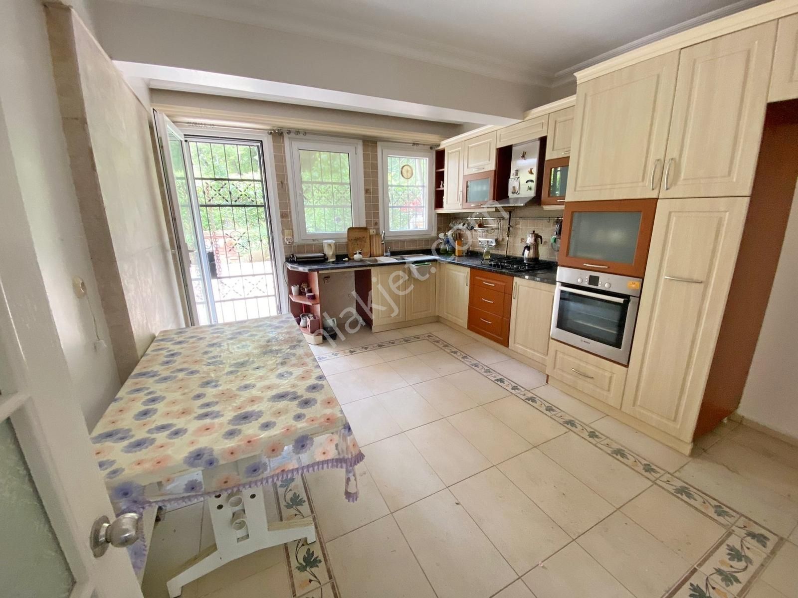 Serdal Sağlam'dan Çavuşbaşı Serkent Villaları Satılık 5+2 Villa - Görsel 2