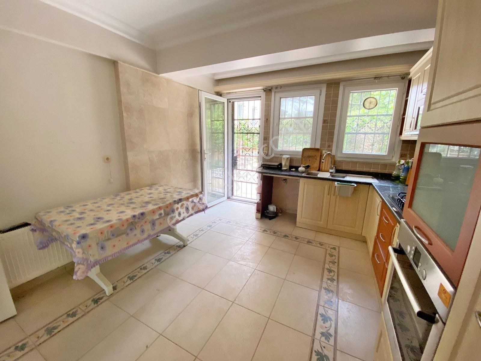 Serdal Sağlam'dan Çavuşbaşı Serkent Villaları Satılık 5+2 Villa - Görsel 3