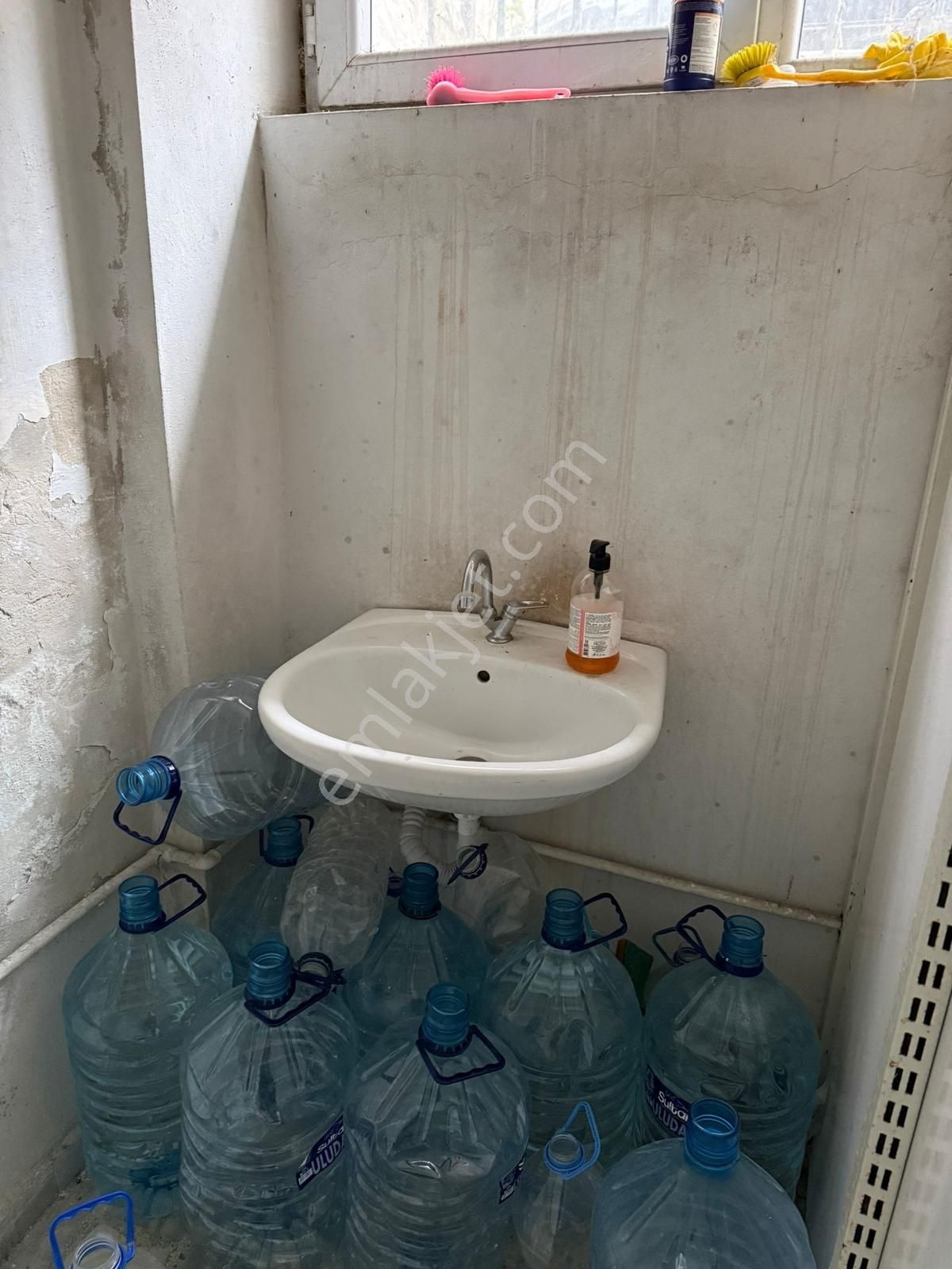 Belediyeye Yakın Köşe Dükkan - Görsel 2