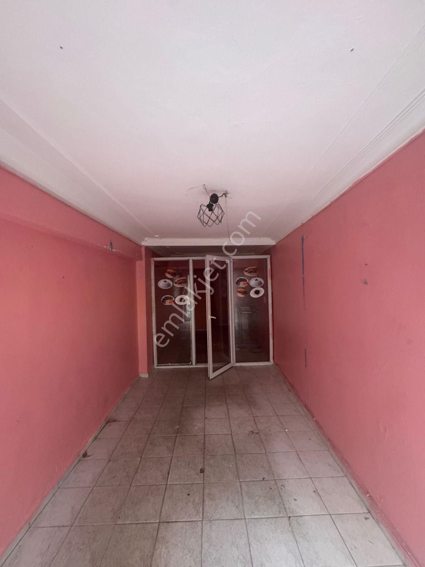 İntizam Mahallesi’nde Depo Ve İş Yerine Uygun Kiralık Dükkan - Görsel 8